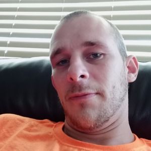 Meet your Posher, Joshua